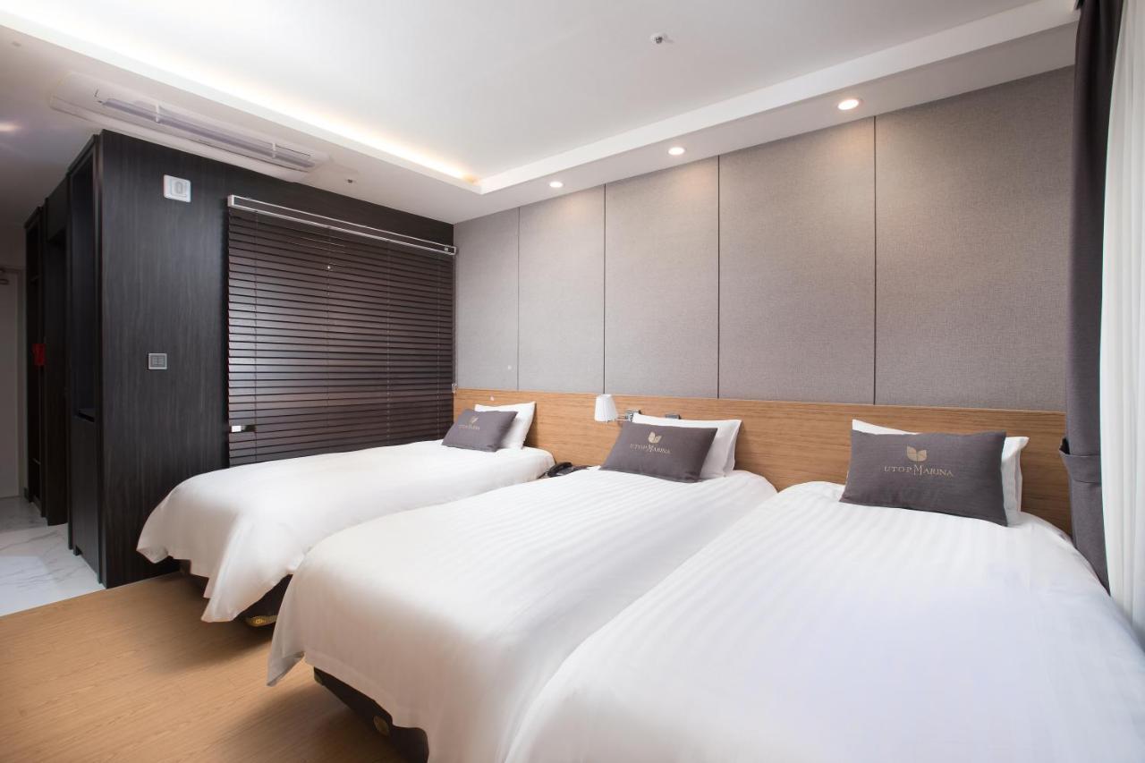 Utop Marina Hotel & Resort ヨス市 エクステリア 写真