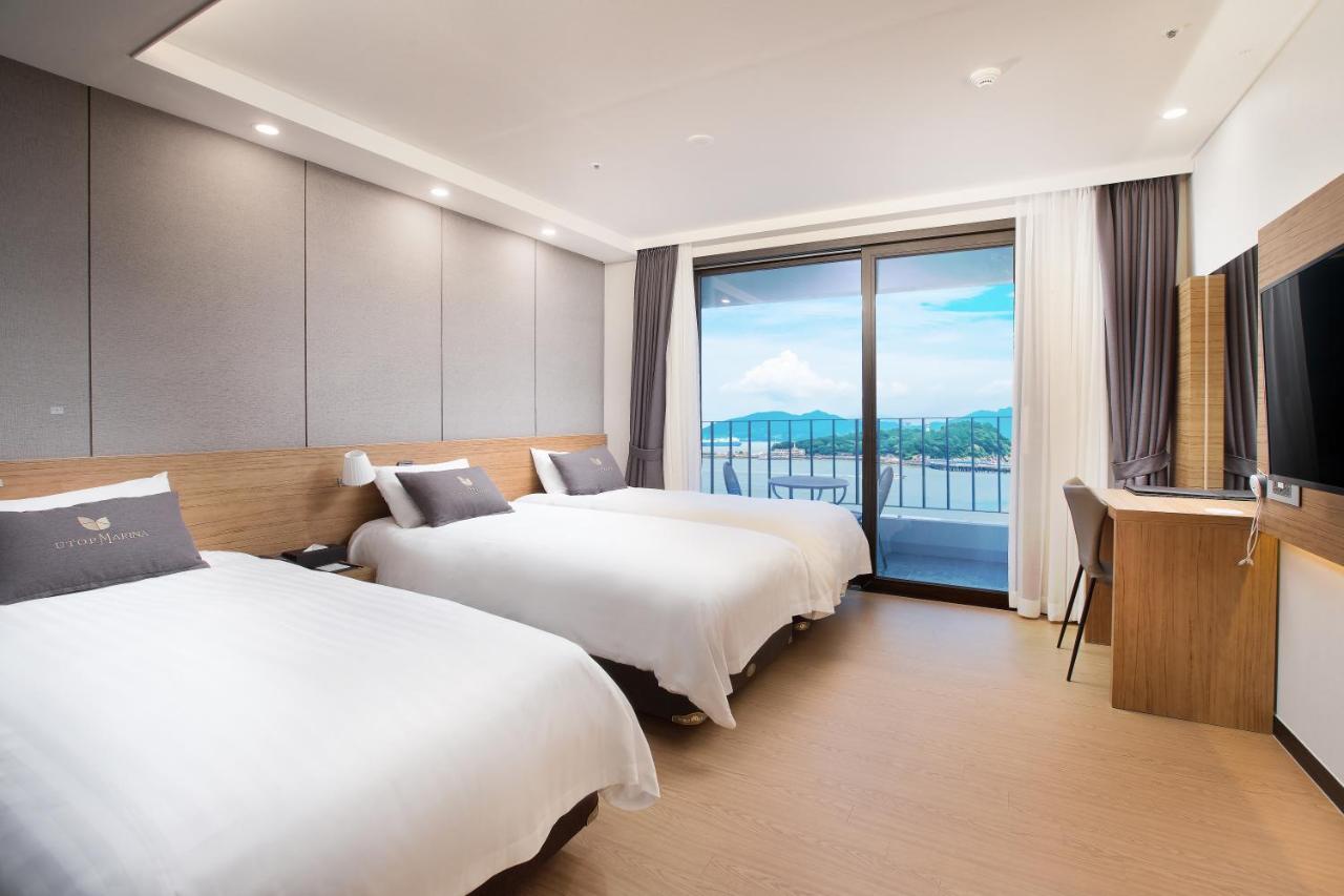 Utop Marina Hotel & Resort ヨス市 エクステリア 写真