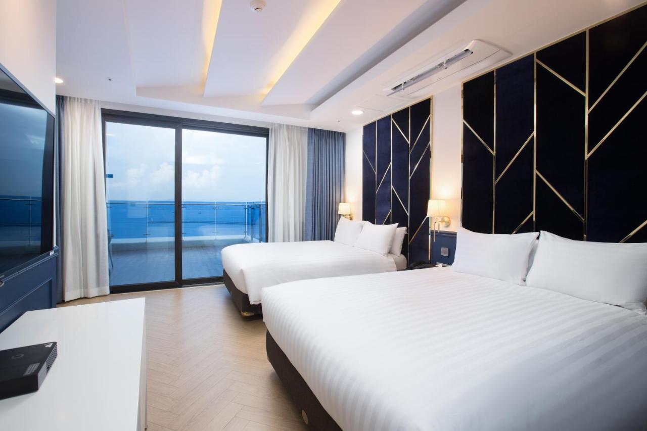Utop Marina Hotel & Resort ヨス市 エクステリア 写真