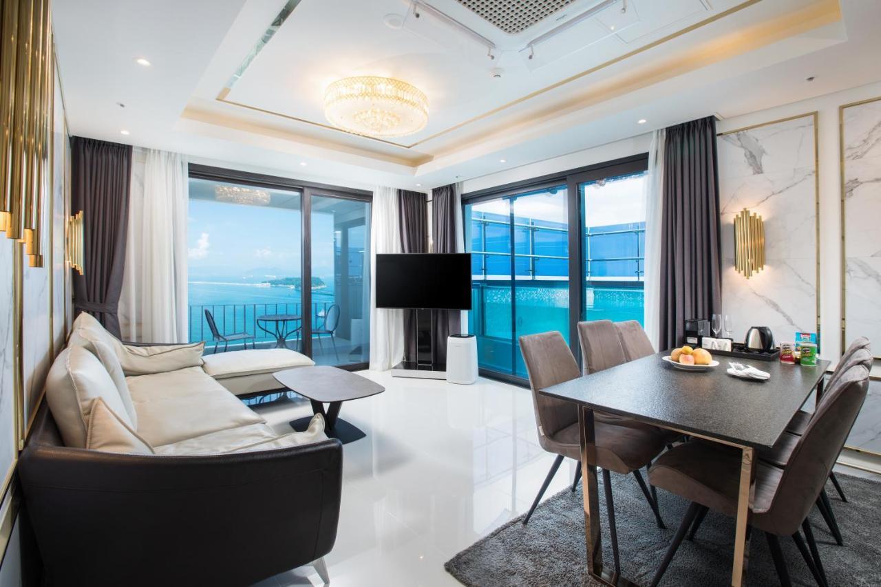 Utop Marina Hotel & Resort ヨス市 エクステリア 写真